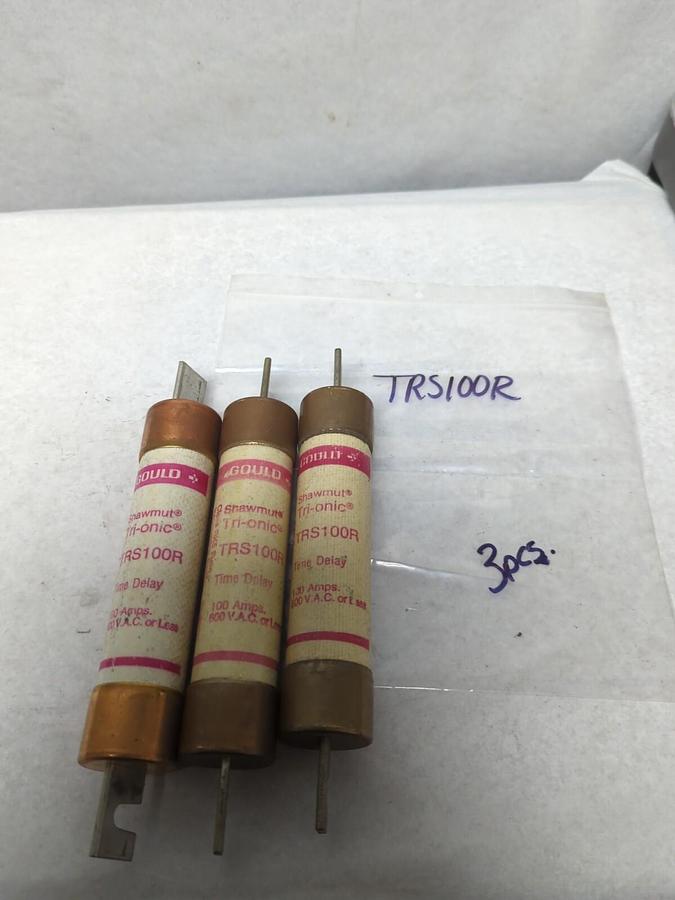 Used GOULD SHAWMUT,TRS100R,TRI-ONIC 100 AMP FUSE LOT OF 3 PRE-OWNED