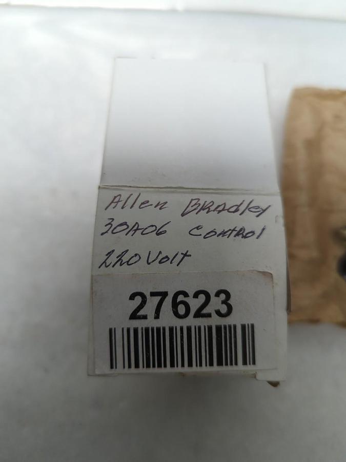 Used ALLEN-BRADLEY,30A06,COIL  220V 60CY PRE-OWNED