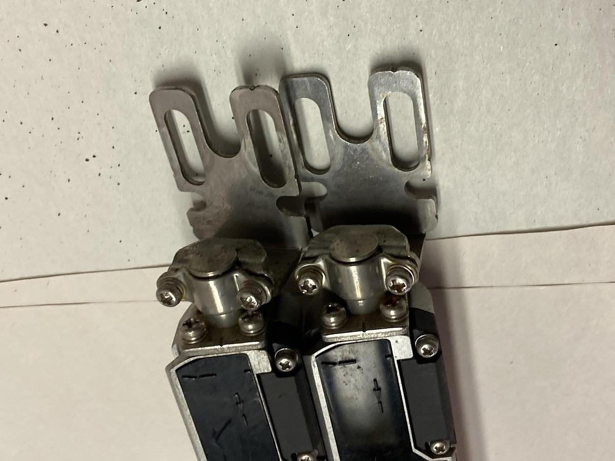 Used Keyence,PJ-V21T and PJ-V21R,Light Curtain Transmitter and Receiver Unit