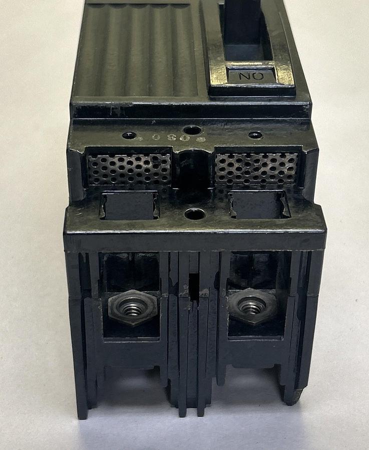 Used GENERAL ELECTRIC,THQD2030,CIRCUIT BREAKER 30A 240V 2P