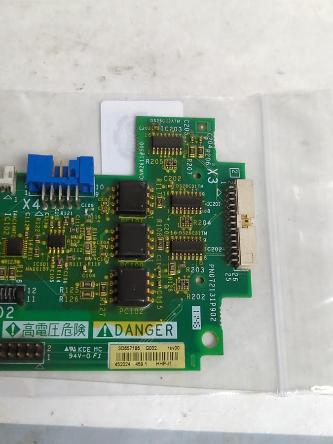 Used SCHNEIDER ELECTRIC,PN072131P902,CONVERTER BOARD PRE-OWNED