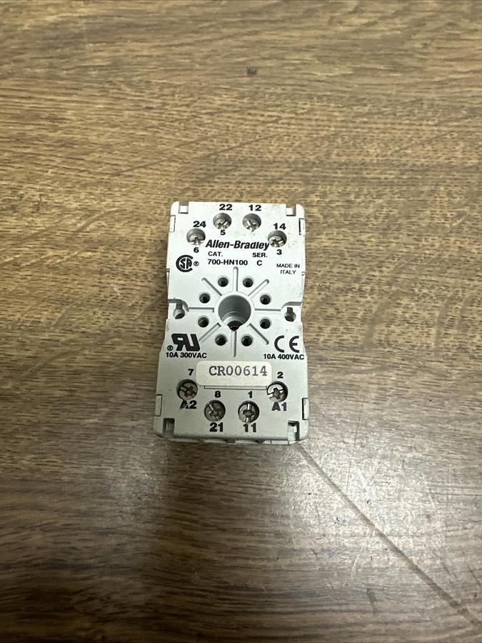 Used Allen Bradley,700-HN100,Relay Block