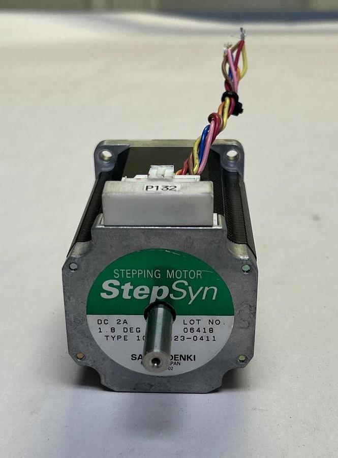 Used SANYO DENKI,103H7823-0411,STEPPING MOTOR