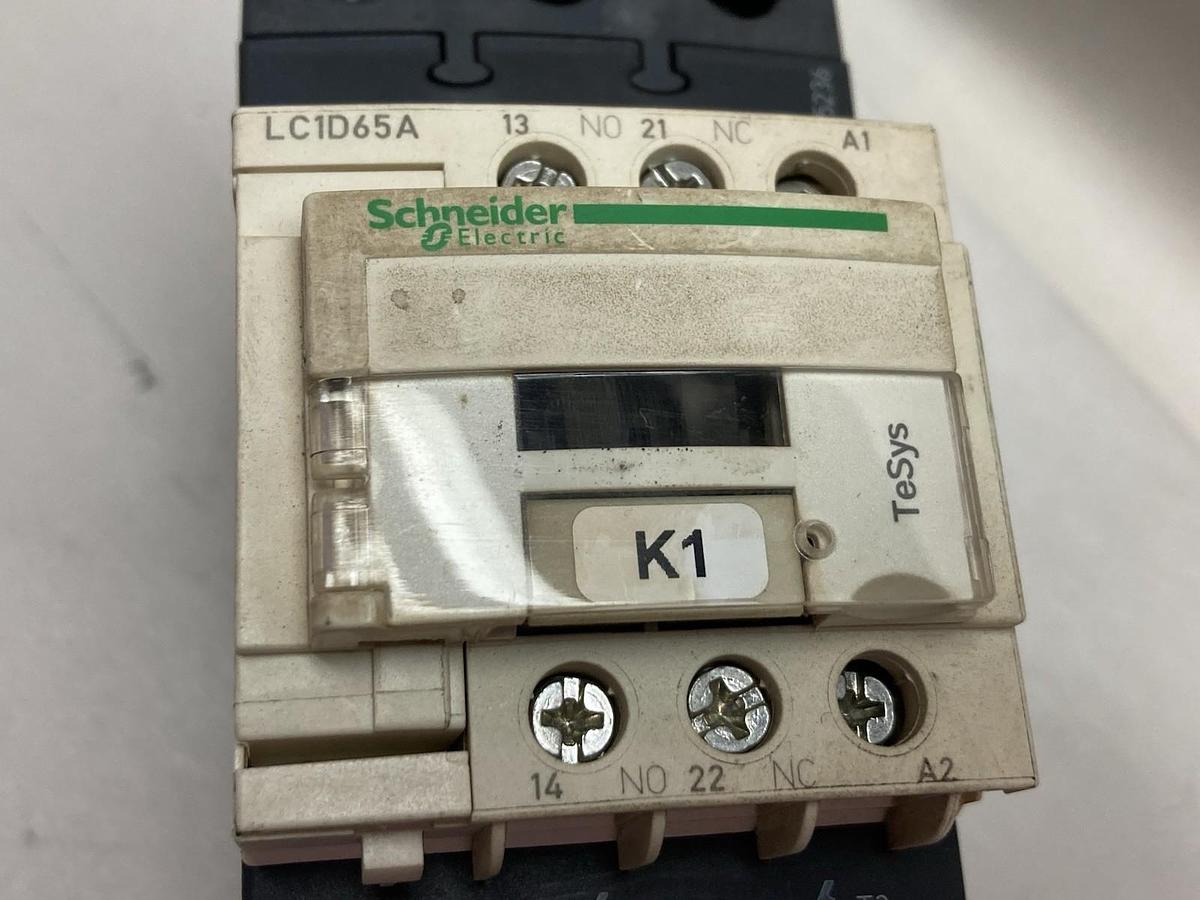 Used Schneider Electric,LC1D65A,TeSys Contactor 80A 6kV