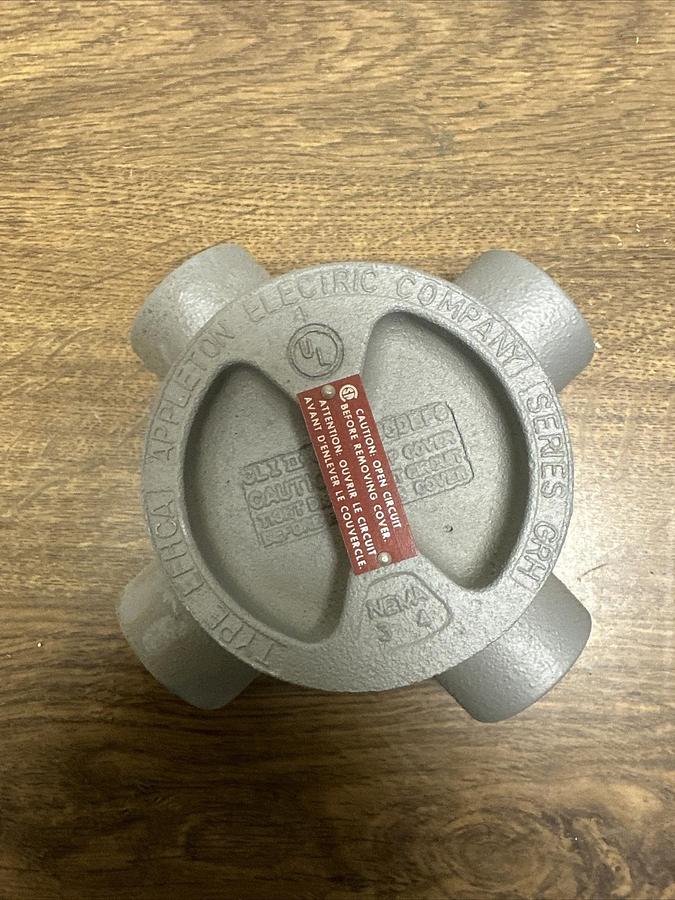 Appleton,GRHX 100,1" Iron Conduit Outlet Box Type EFHCA 4 Way