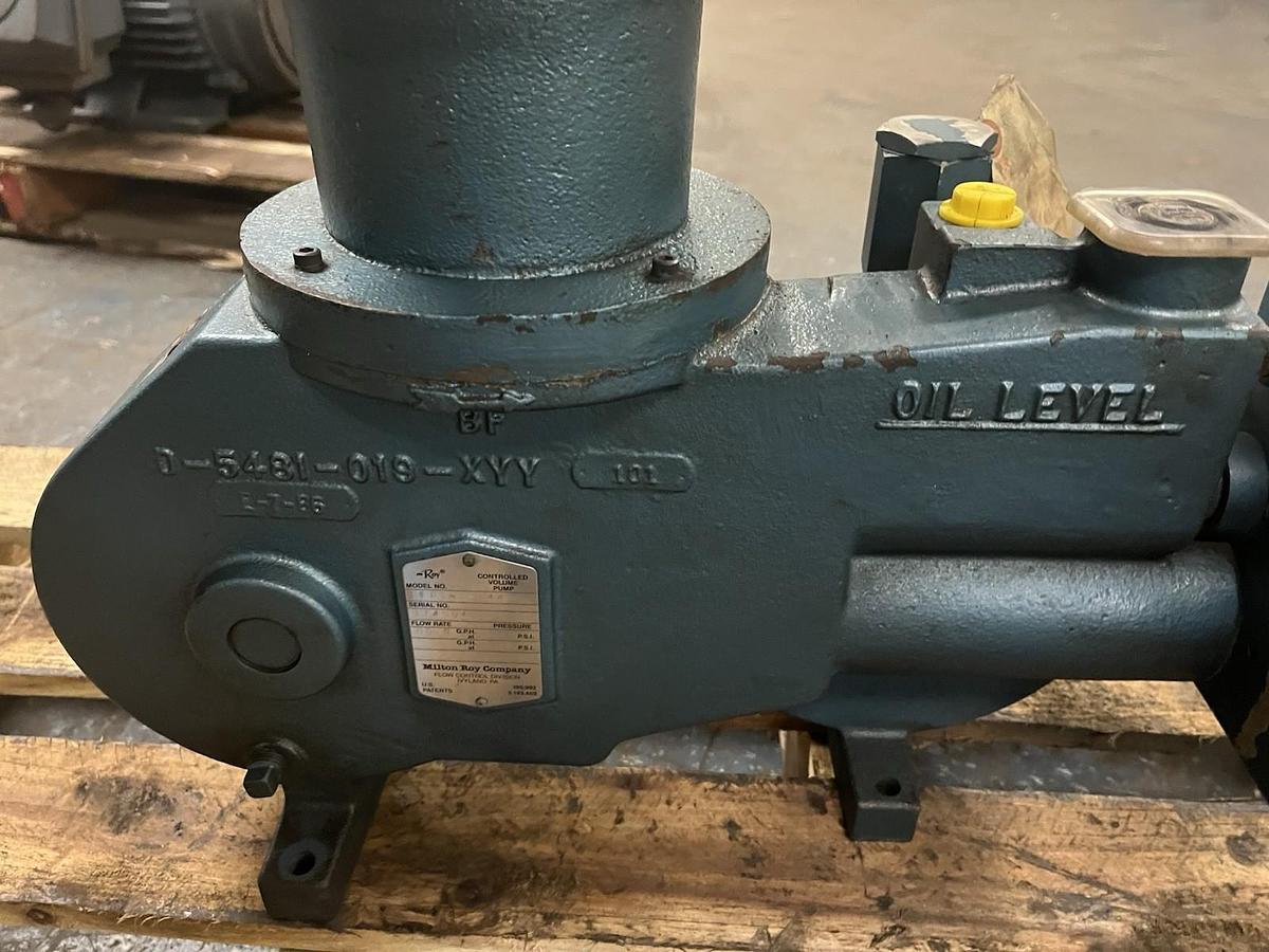 Used ROY,FR161-144,METERING CONTROLLED VOLUME PUMP 1/2HP 3PH 85GPH