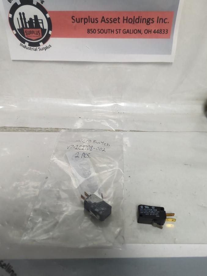 Used HONEYWELL,V7-1C17D8-002,MICRO SWITCH LOT OF 2 PRE-OWNED