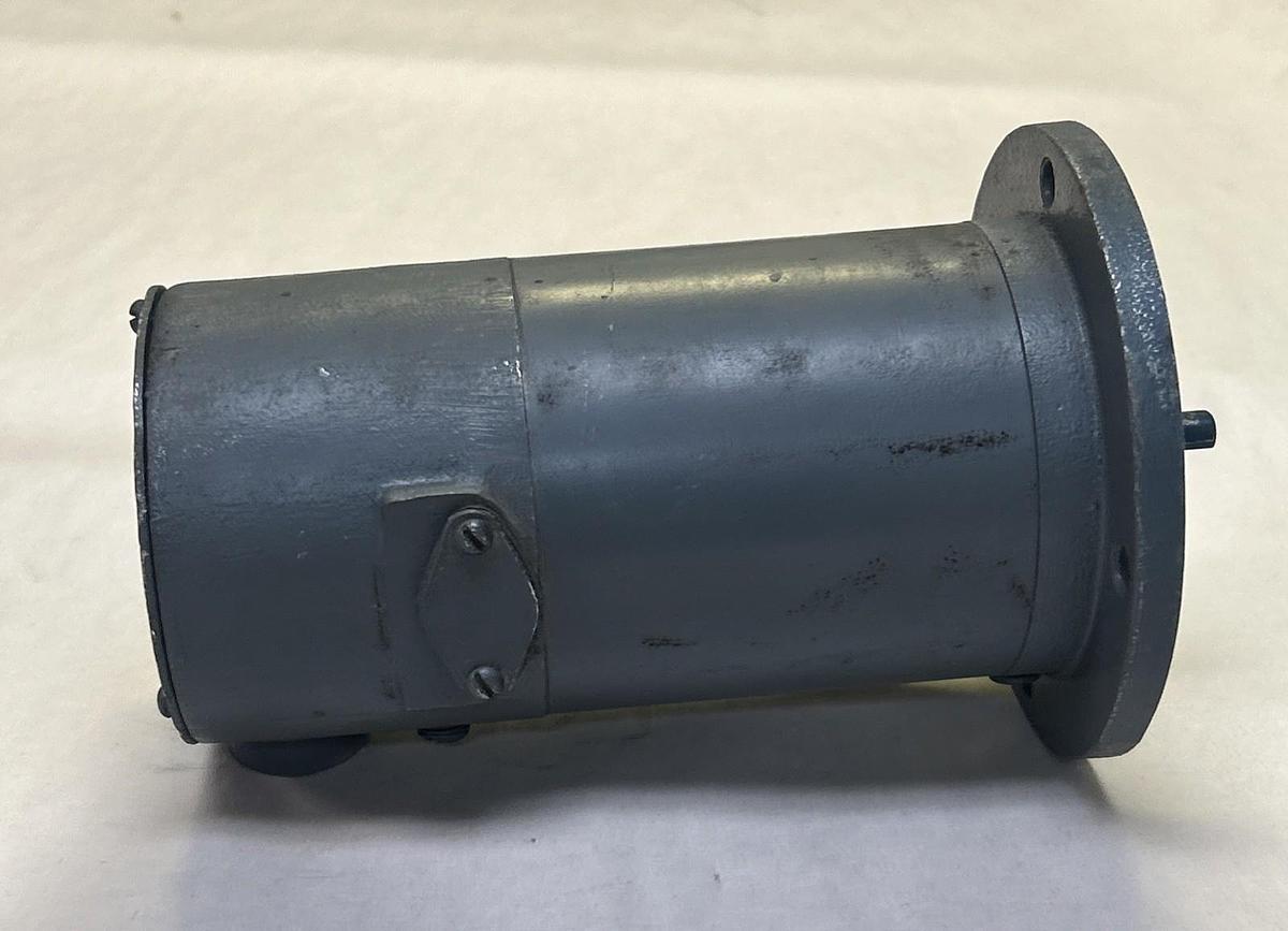 Used GENERAL ELECTRIC,5PY59JY1,TACHOMETER GENERATOR 2500 RPM