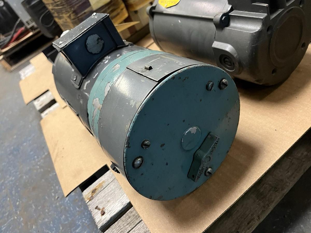 Used WESTINGHOUSE,DTP,BRAKE MOTOR 1/2HP 1725RPM 3PH F56
