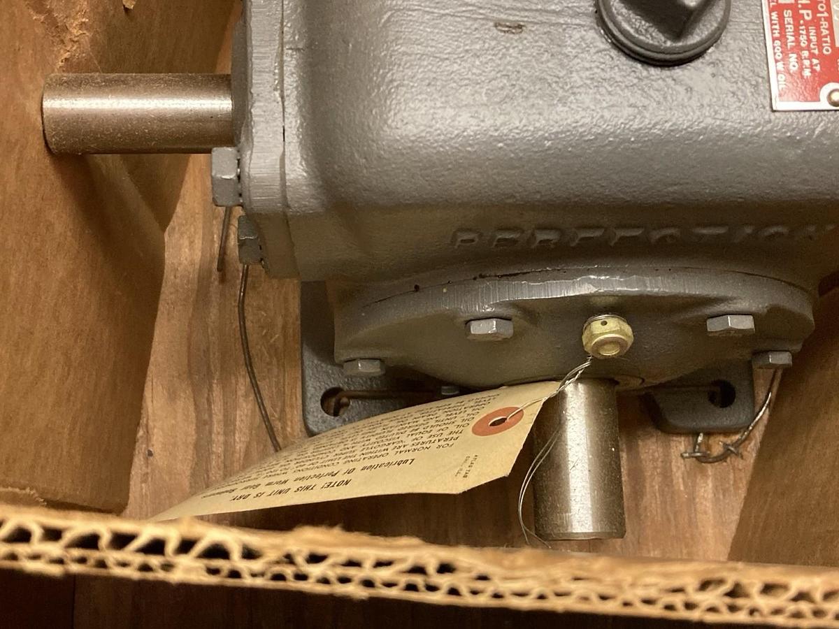 American Stock Gear,ST2430B,Worm Gear Speed Reducer Ratio 30:1 0.75Hp 1750rpm