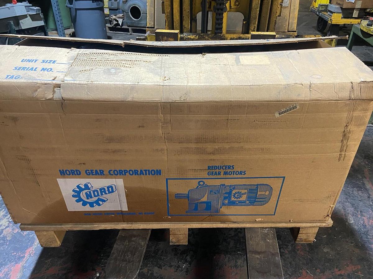 Used Nord Gear,SK 7382/22AZ-IEC112,Geardrive Ratio 569.97 NOS