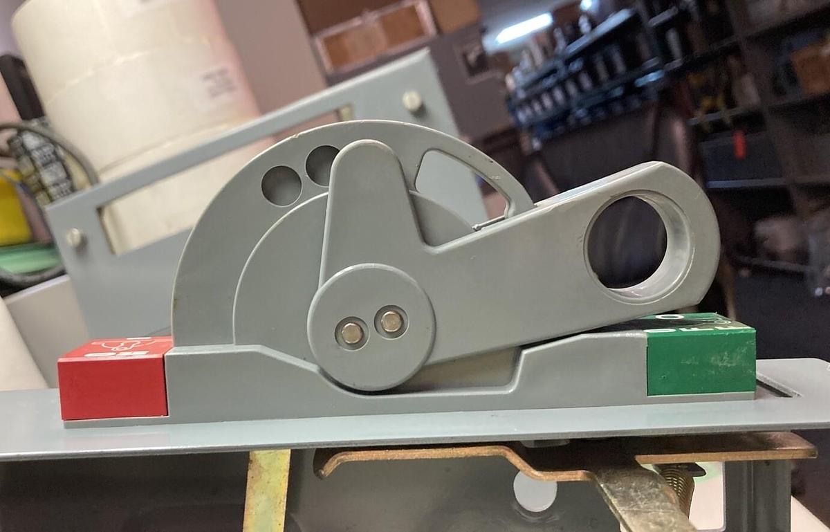 Used Allen-Bradley,2100 2192F,60 Amp 12 Inch Fused MCC Disconnect Feeder Bucket