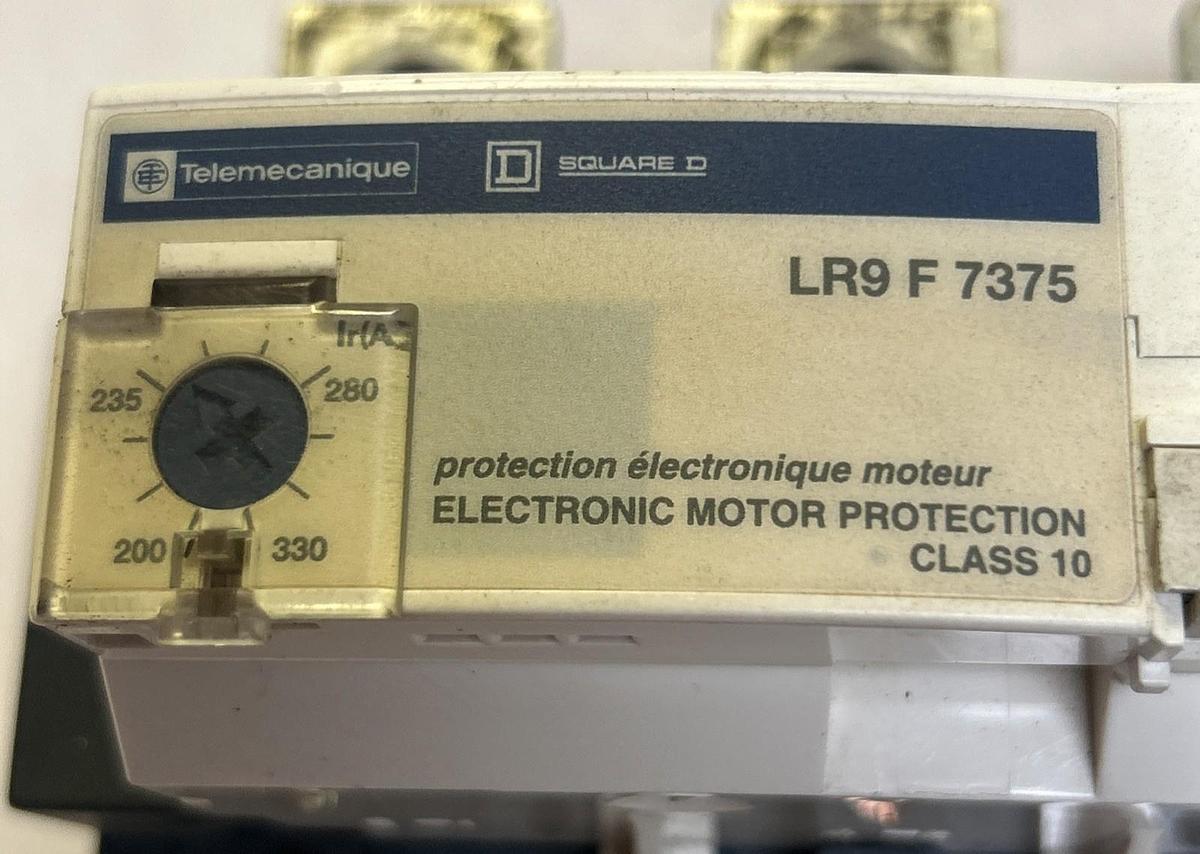 Used TELEMECANIQUE,LR9F7375,OVERLOAD RELAY 300A 575V