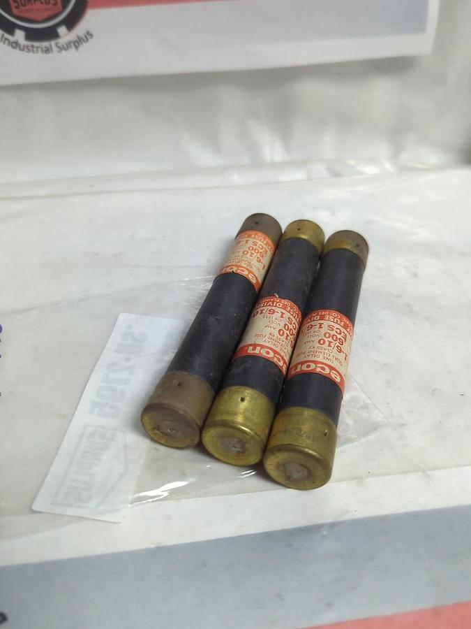 Used CEFCO,ECS 1-6/10,TIME-DELAY 1-6/10 AMP FUSE LOT OF 3 PRE-OWNED