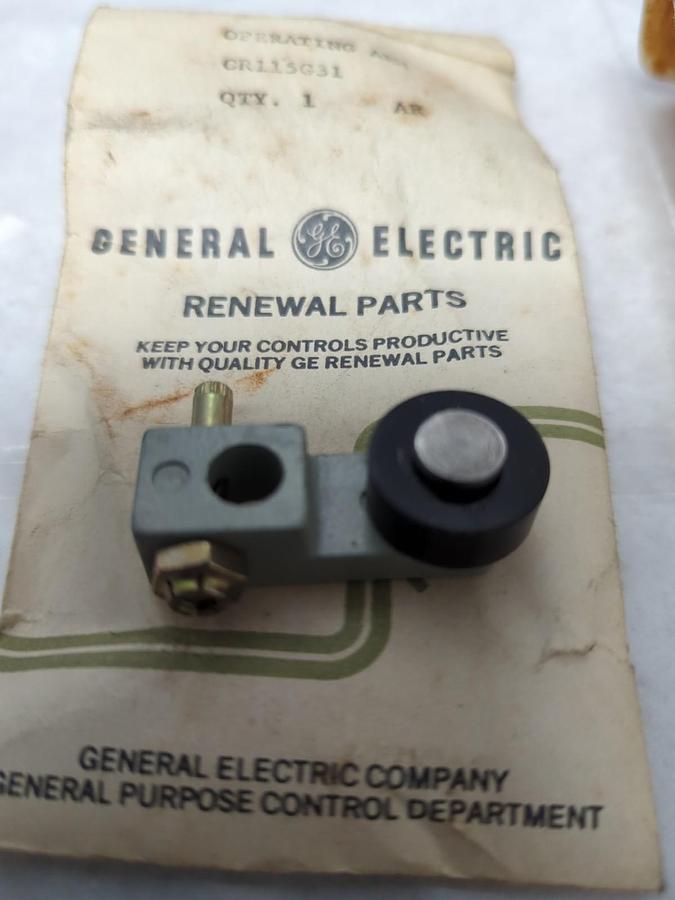 GENERAL ELECTRIC,CR115G31,OPERATING ARM LOT OF 2 NOS
