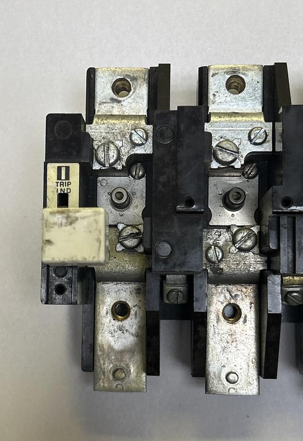 Used CUTLER HAMMER,1035636,OVERLOAD RELAY 600V