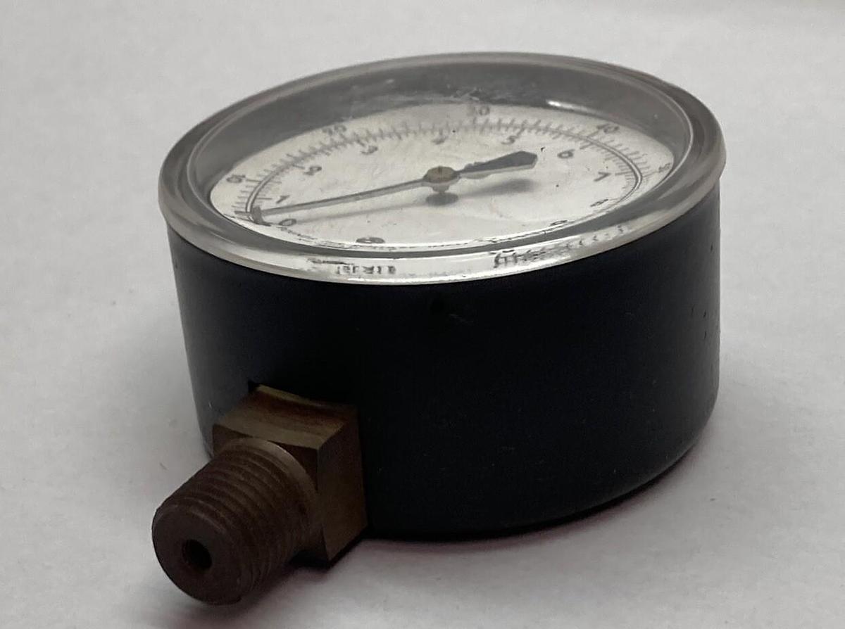 Marshall Town Gauge,1-10PSI 0-69,Kilopascals
