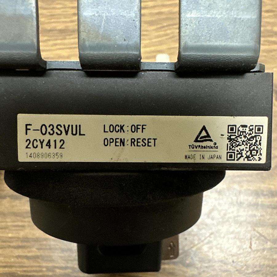 Used Mitsubishi,F-03SVUL, Operating Handles LOT of 2