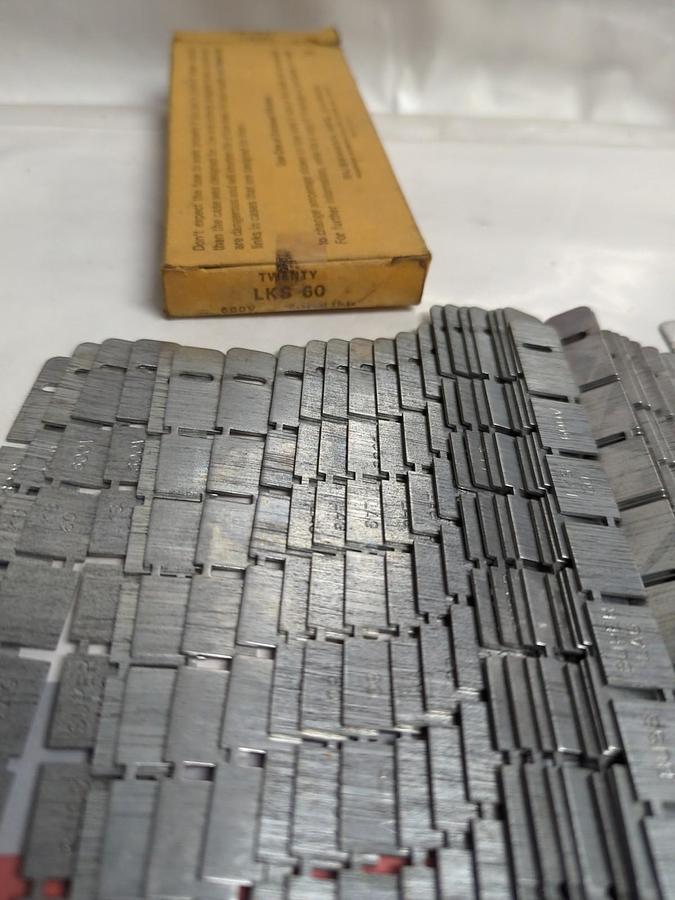 BUSSMANN,LKS60,SUPER-LAG RENEWAL LINKS 60 AMP 600 VOLT LOT OF 48 NOS