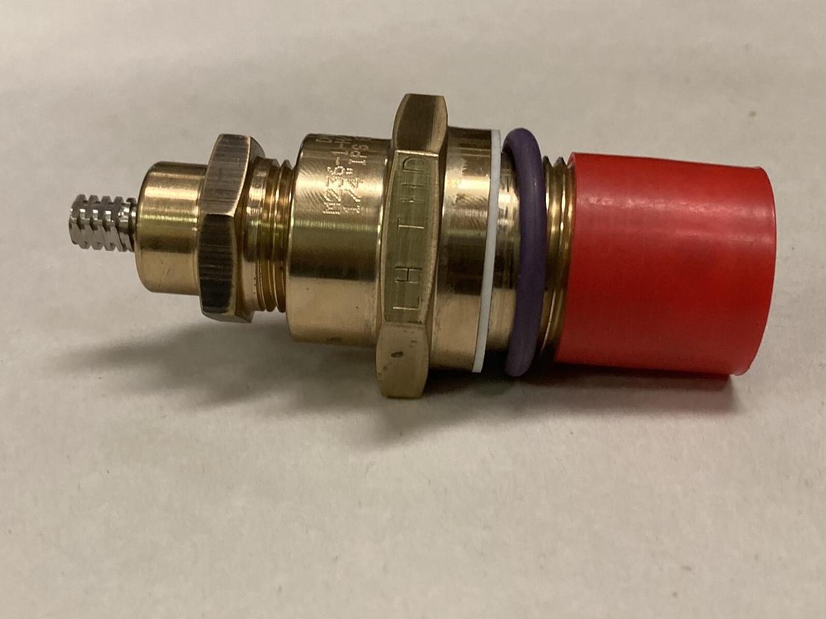 DMT,M236-1-H/MPL2601,Shut Off Valve 1/4 INCH IPS 6000 PSI