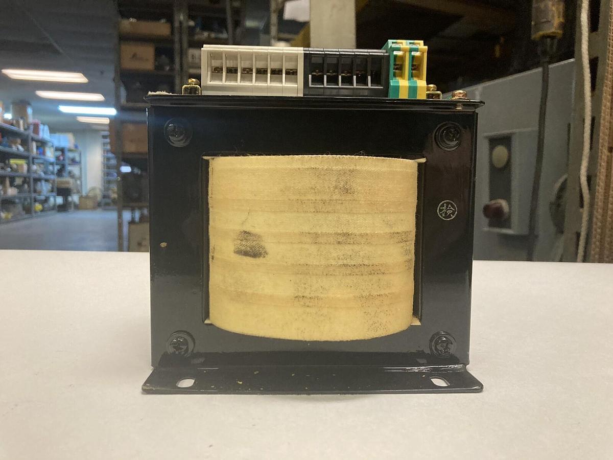 Kasuga,DVS600UTE1500,Transformer 600VA 155/F