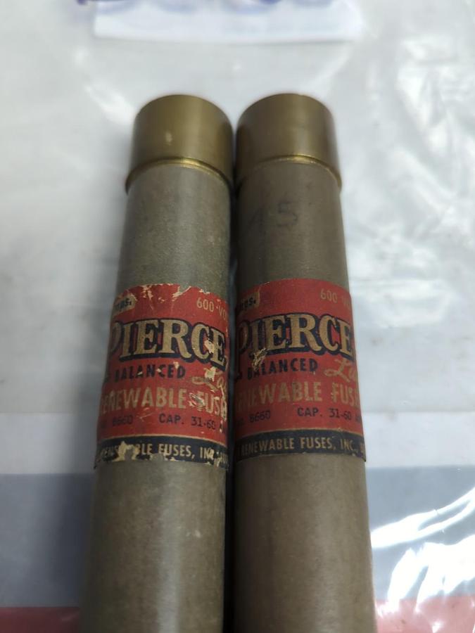 PIERCE,B660,RENEWABLE 60 AMP FUSE LOT OF 2 PRE-OWNED