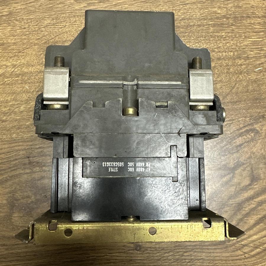 Used Westinghouse,A201K4CX,Size 4 Motor Control Contactor