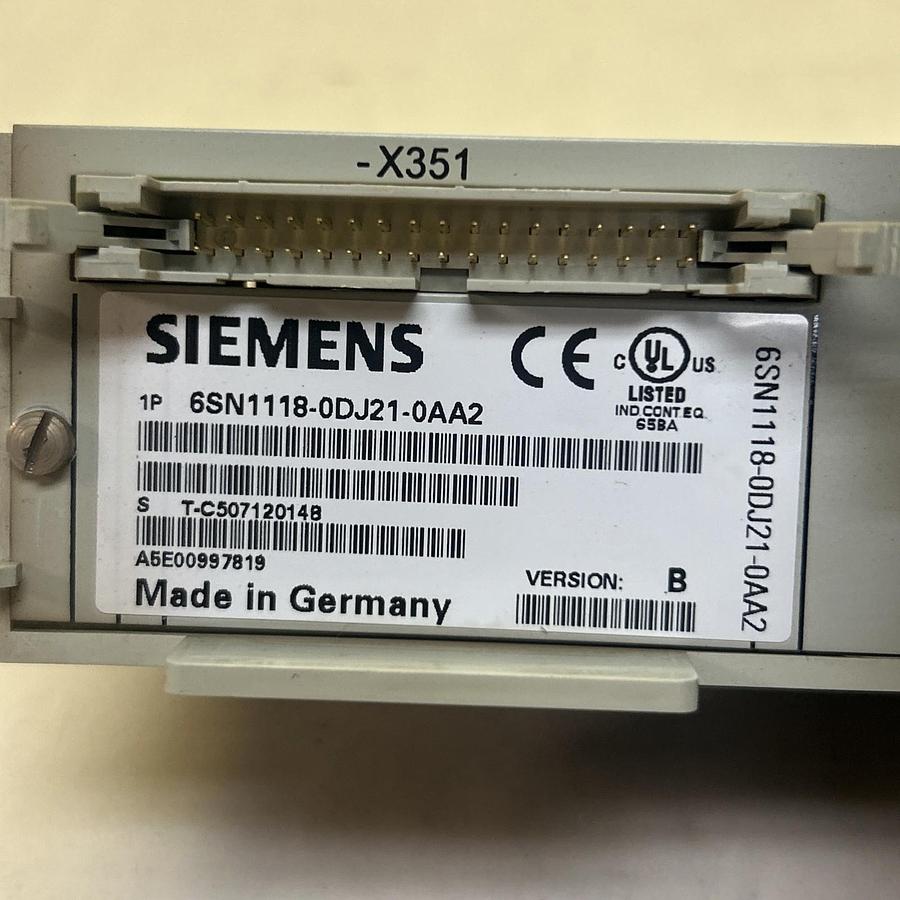 Used SIEMENS,6SN1118-0DJ21-0AA2,HIGH PERFORMANCE CONTROL BOARD MODULE