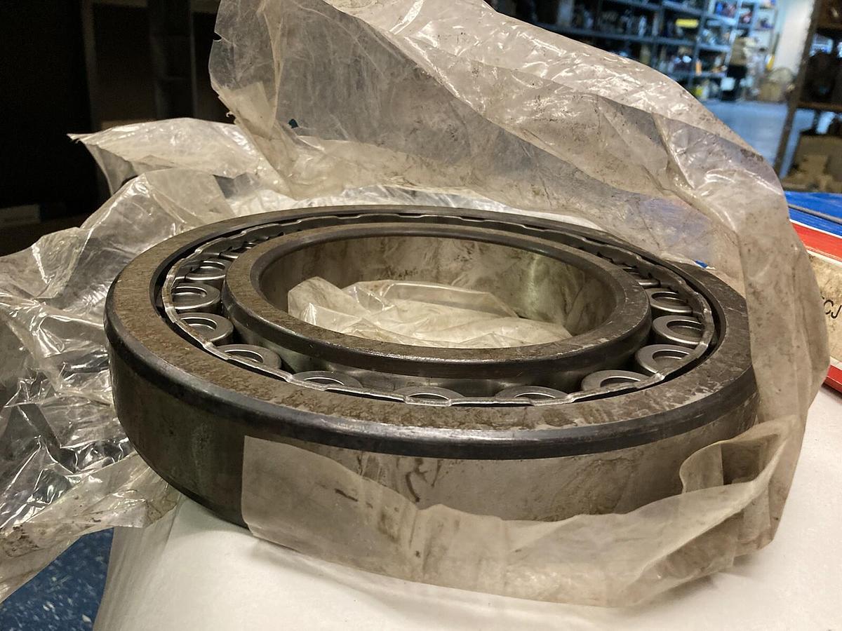 Used SKF,NU-228-ECJ,Cylindrical Roller Bearing