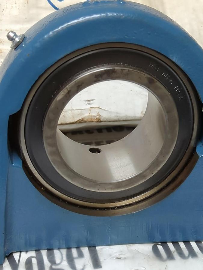 MB MANUFACTURING,C252-1516,PILLOW BLOCK BEARING 2-15/16 INCH BORE NOS