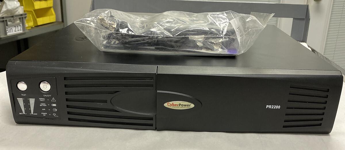 Used CyberPower,PR2200-2U VA,Rack Tower UPS NOS