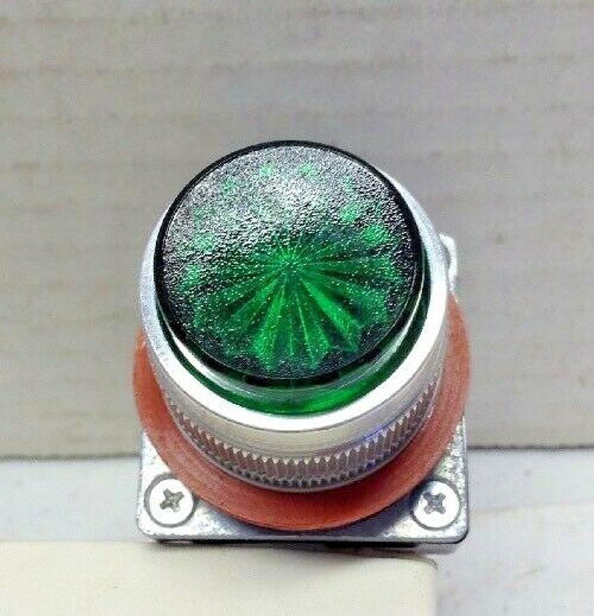 Allen-Bradley,800MR-QL24GS,Series D Small Round Pilot Light Green LED Lens 120V