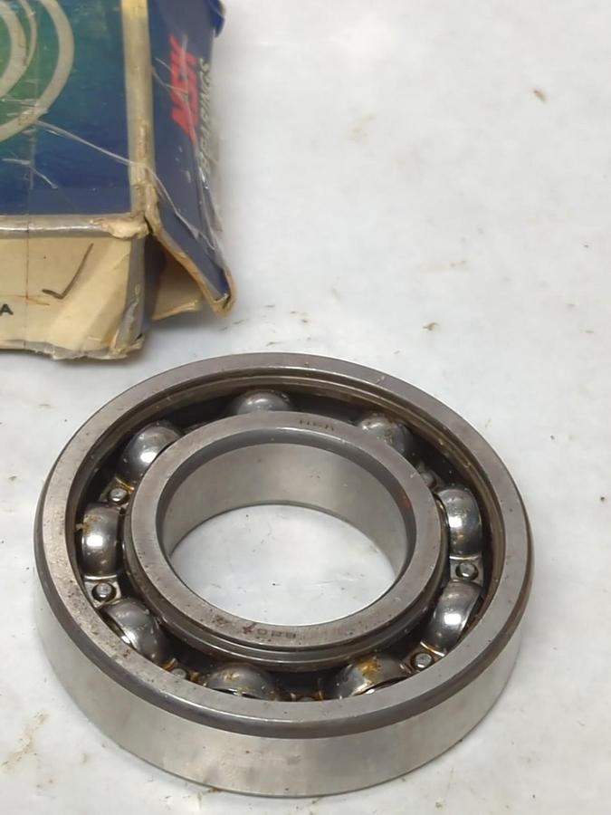 NSK,6207RUC3,BALL BEARING NOS