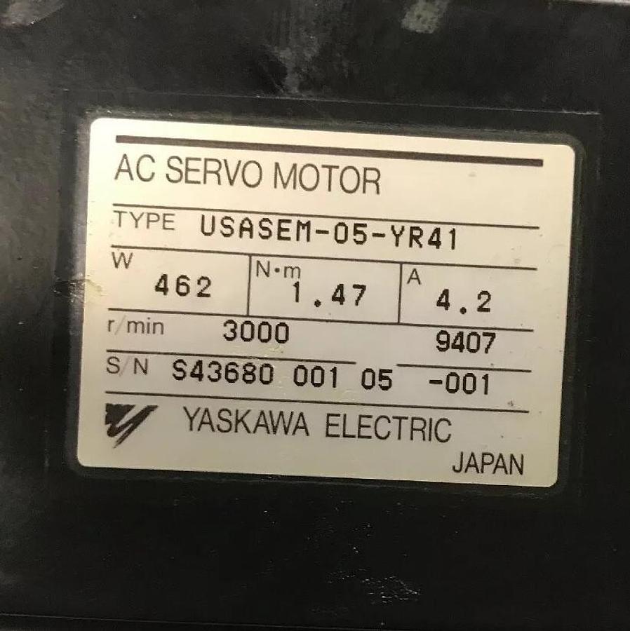 Used Yaskawa Electric,USASEM-05-YR41,SERVO MOTOR with Encoder UTMAH-B15AS1P