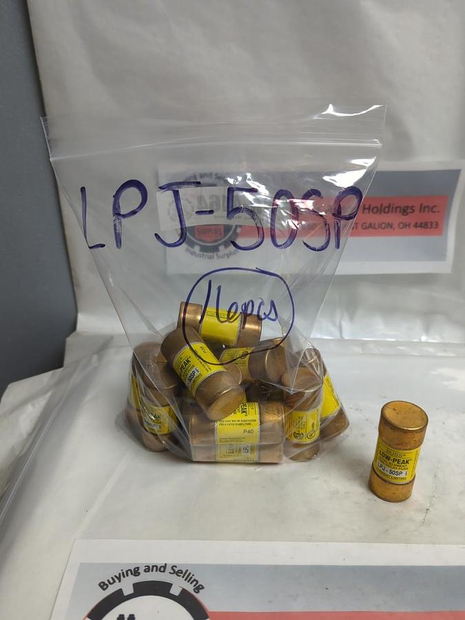 Used COOPER BUSSMANN,LPJ-50SP,LOW-PEAK 50 AMP FUSE LOT OF 16 PRE-OWNED