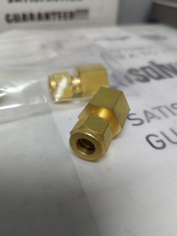 SWAGELOK,B-600-7-6,3/8TX3/8FNPT FEMALE CONNECTOR LOT OF 3 NOS