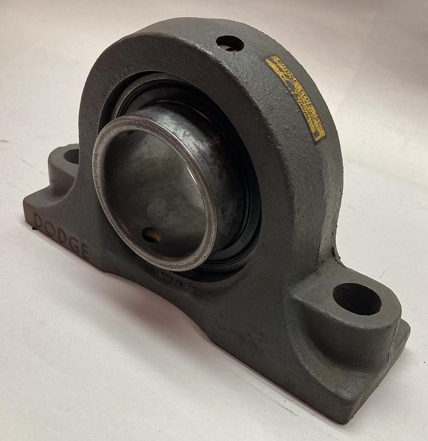 Used Dodge,SC 2 1/4,Pillow Block Bearing