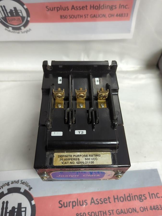 Used JOSLYN CLARK,5DP1-21100,DEFINITE PURPOSE CONTACTOR 30 AMP 500VDC PRE-OWNED