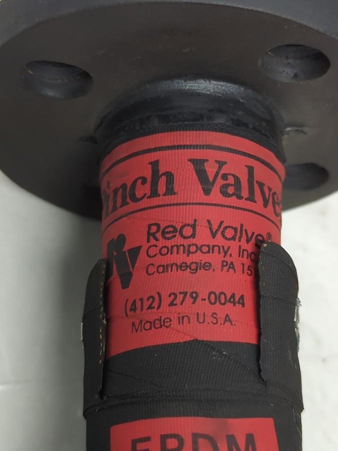 Used RED VALVE,PVR08926,EPDM PINCH VALVE 5-010-0-000-0600BH PRE-OWNED