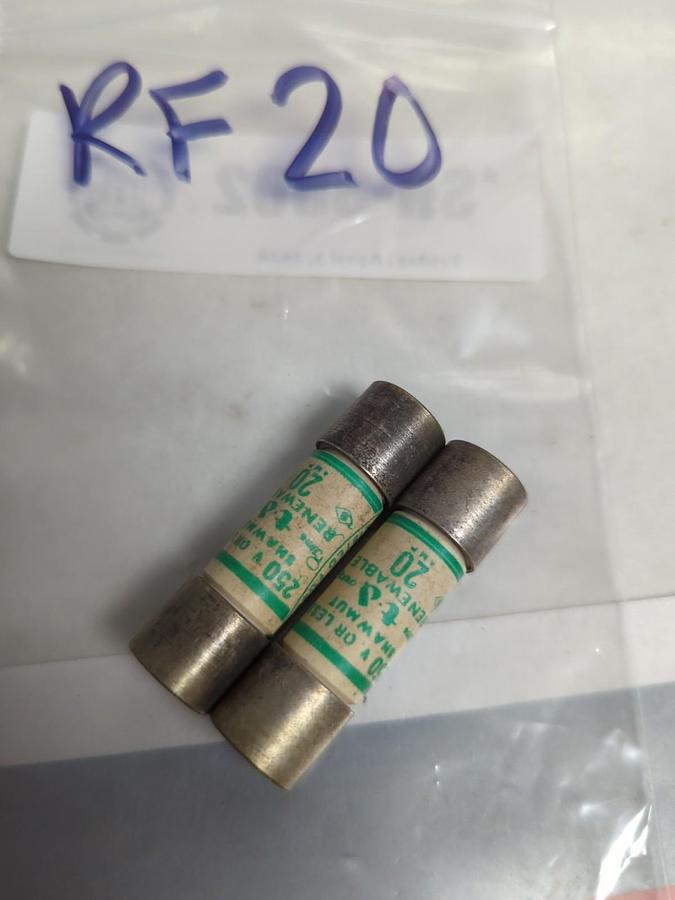 GOULD SHAWMUT,RF-20,RENEWABLE 20 AMP FUSE LOT OF 2 PRE-OWNED
