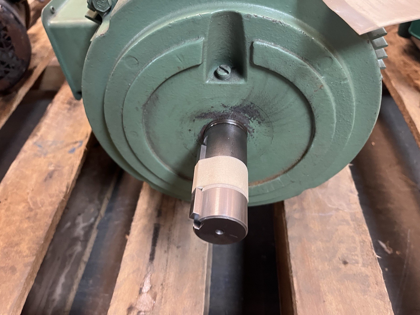 Used MARATHON,3VB-213TTFL7776BR-L,MOTOR 3HP 3PH 1135RPM 213T