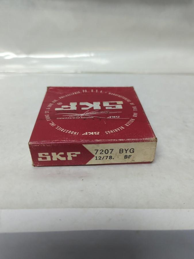SKF,7207,BALL BEARING NOS