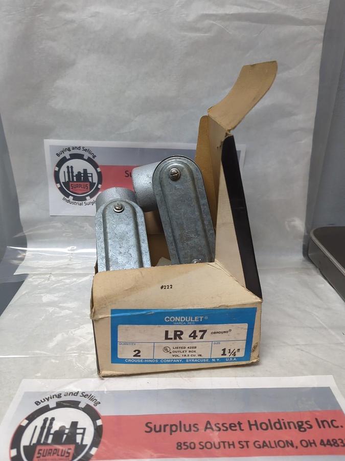 CROUSE-HINDS,LR 47,CONDUIT OUTLET BODY 1-1/4 INCH WITH COVER BOX OF 2 NOS