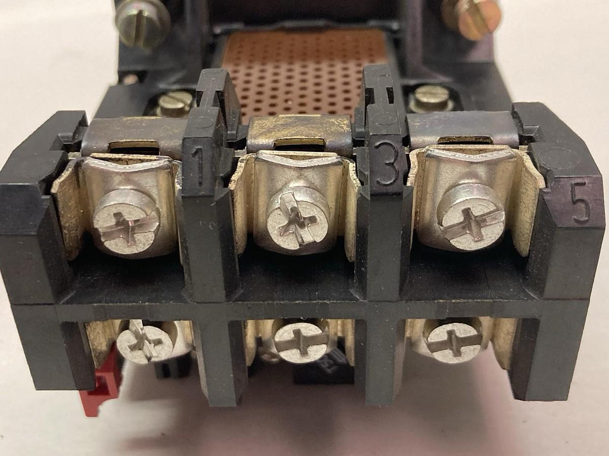 Used AEG,b 67 E-Nr 910-341-334-00,Thermal Overload Relay