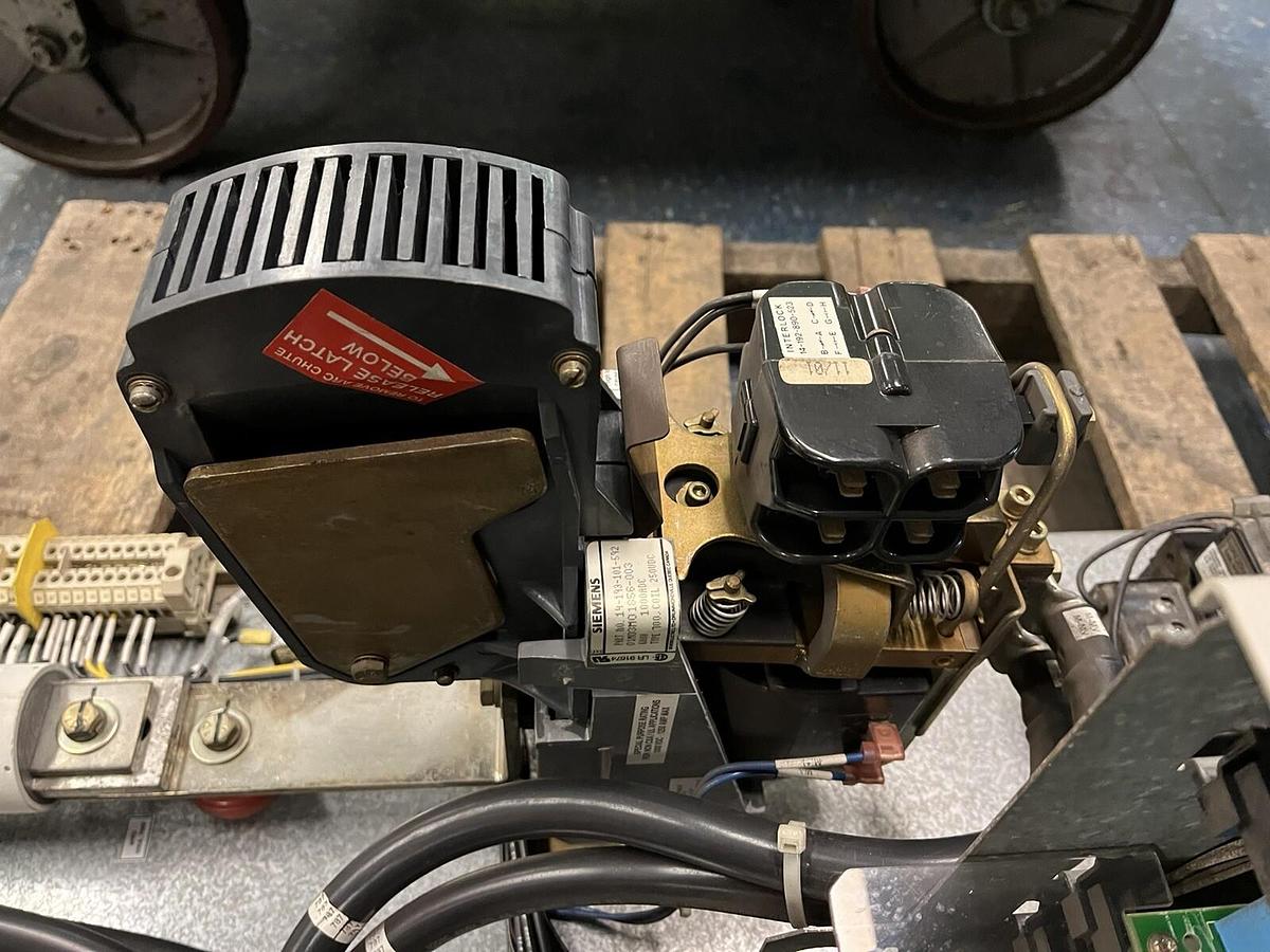 Used SIEMENS SIMOREG,6RA7083-2FV62-0,DC MASTER CONVERTOR DRIVE 510AMPS 6RA7087-6FV62-