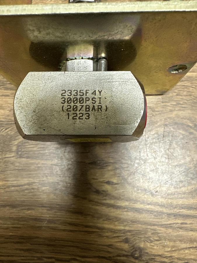 Hoke,0121L2E,Electro-Mechanical Valve Actuator