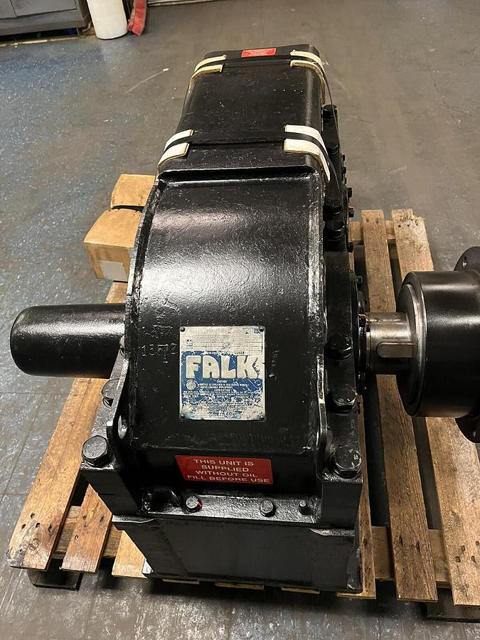 Used FALK,2090YB2-A,ENCLOSED GEAR DRIVE 100HP 18.55 RATIO INPUT 1750RPM