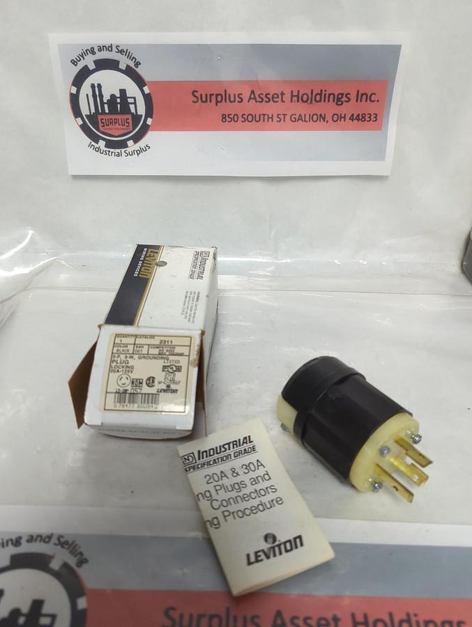 LEVITON,2311,LOCKING PLUG 125V 20A 2P 3W NOS