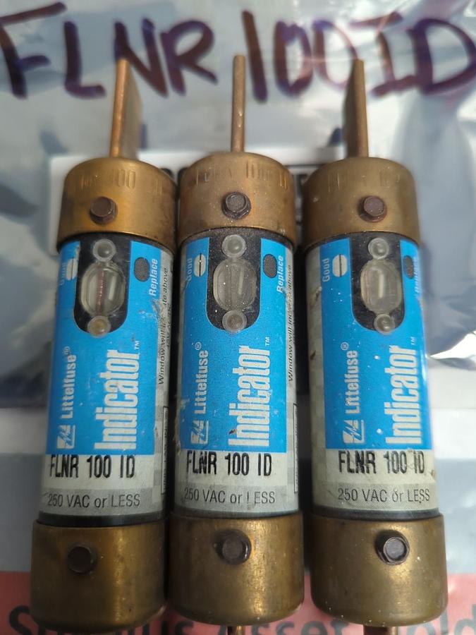 Used LITTELFUSE,FLNR100ID,INDICATOR 100 AMP FUSE LOT OF 3 PRE-OWNED