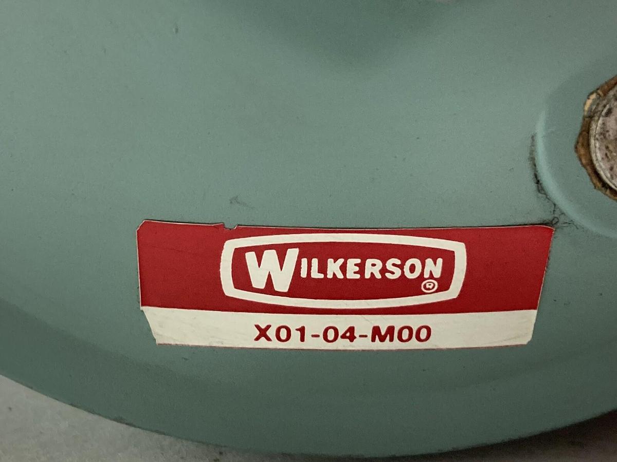 Used Wilkerson,X01-04-M00,Auto Drain Valve 1/2 Inch